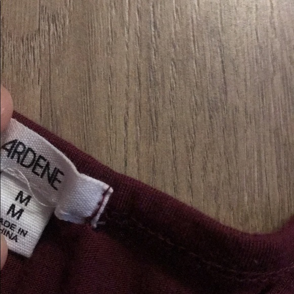 Red t shirt - Picture 3 of 3